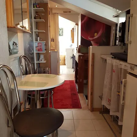 Dachgeschosswohnung Im Haus Am Von Berlin Zeuthen