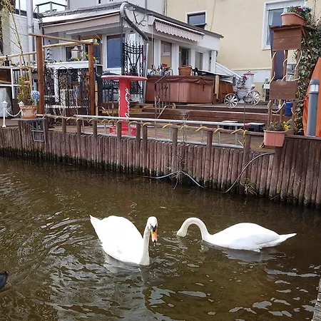 Dachgeschosswohnung Im Haus Am Von Berlin *