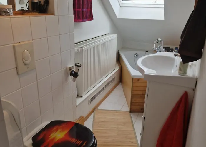 Dachgeschosswohnung Im Haus Am Von Berlin شقة زيوثين